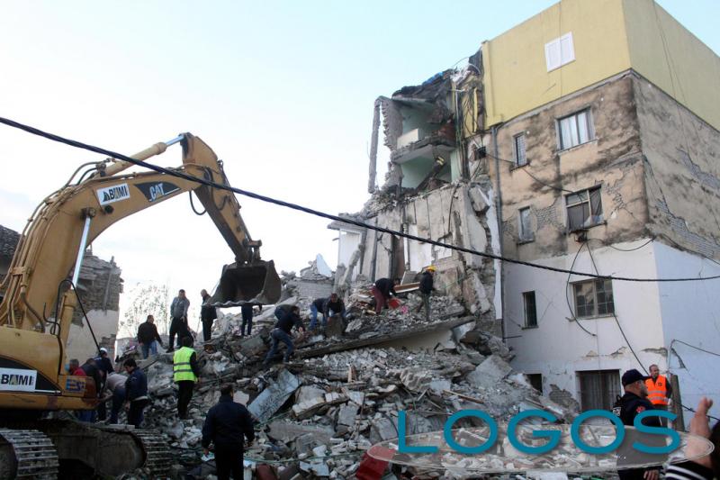 Attualità - Terremoto in Albania (foto twitter) Attualità - Terremoto in Albania (foto twitter)