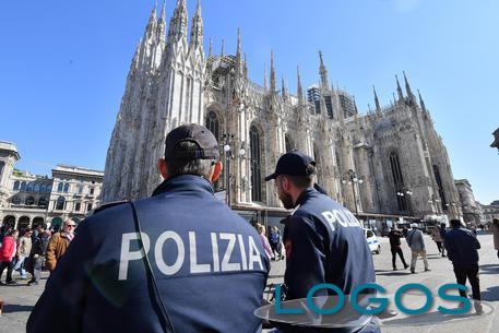 Attualità - Polizia in piazza Duomo (Foto internet)