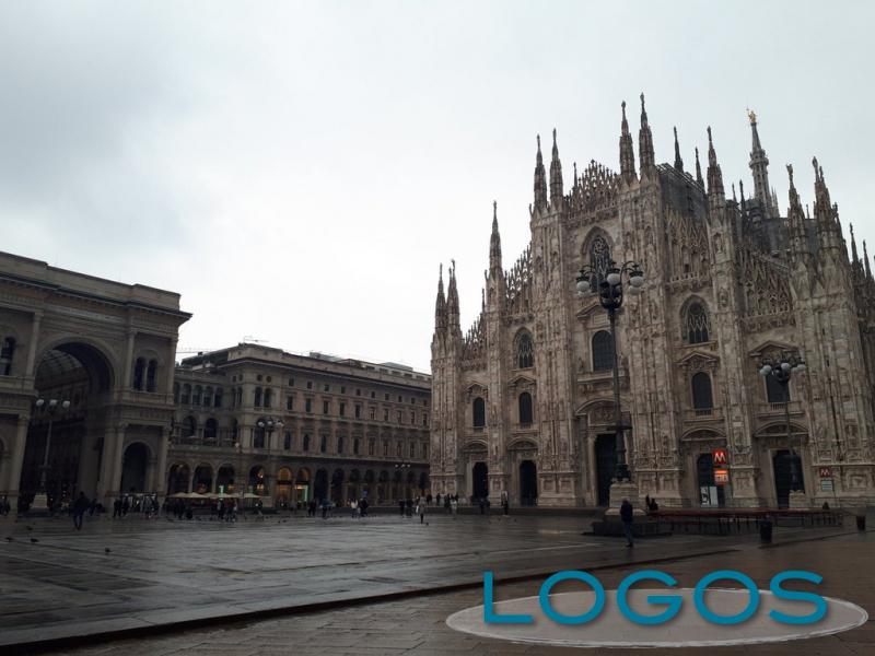 Milano - Piazza Duomo vuota (foto internet)