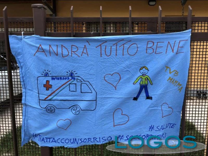 Magenta - Striscione per i volontari Inter Sos