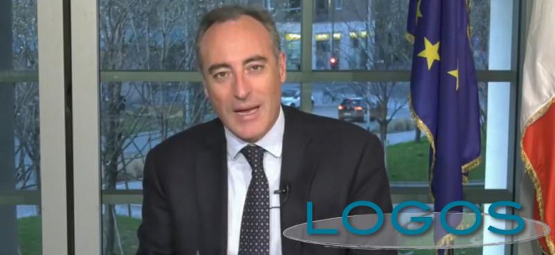 Salute - Giulio Gallera in conferenza stampa (foto internet) Salute - Giulio Gallera in conferenza stampa (foto internet)