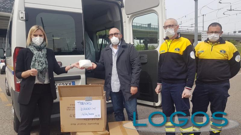 Milano - Mascherine a Trenord e Ferrovienord 