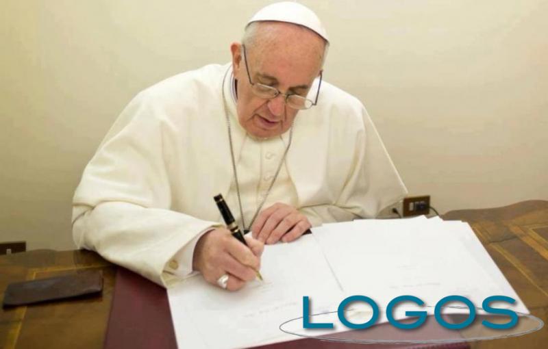 Attualità - Papa Francesco (Foto internet) Attualità - Papa Francesco (Foto internet)