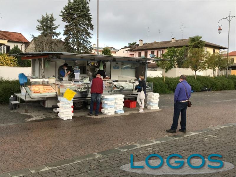 Turbigo - Mercato (Foto internet) Turbigo - Mercato (Foto internet)