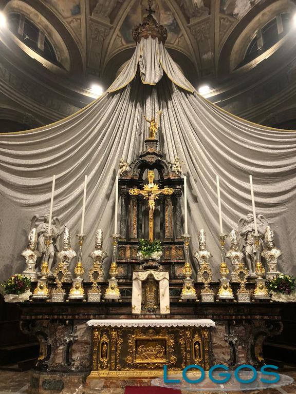 Inveruno - L'altare della Chiesa di San Martino