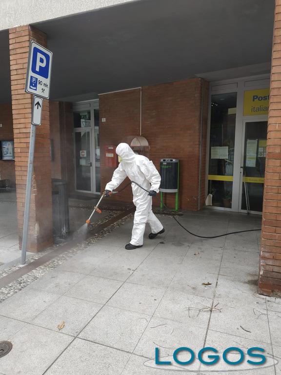 Buscate - Si sanifica fuori dalla Posta