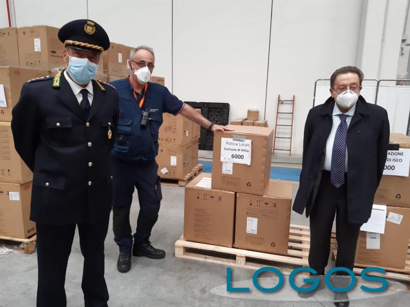 Milano - Mascherine per la Polizia locale di Milano 