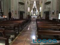 Vanzaghello - L'interno della Parrocchia di Sant'Ambrogio 