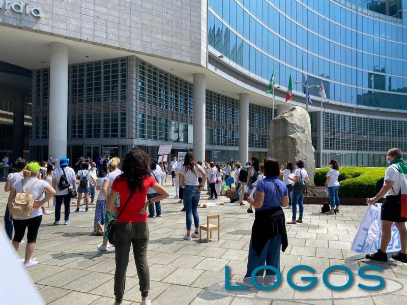 Milano - In protesta per l'infanzia