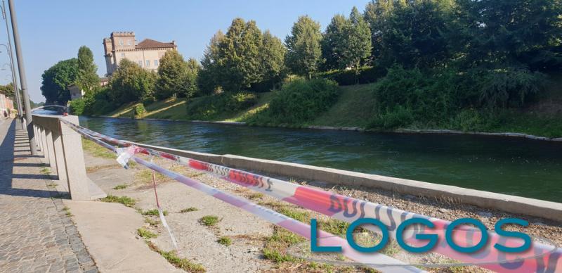 Robecco - Sempre più divieti lungo il Naviglio.