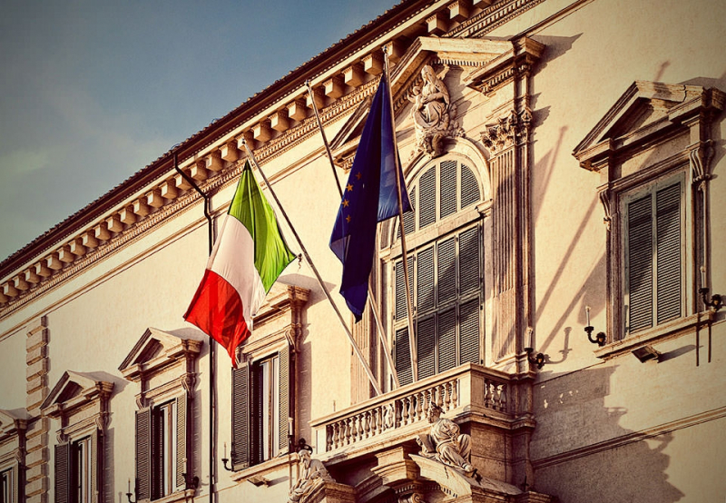 Territorio, Creditizio