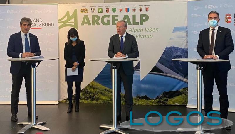 Milano - Lombardia: presidenza 'Arge Alp' Milano - Lombardia: presidenza 'Arge Alp'