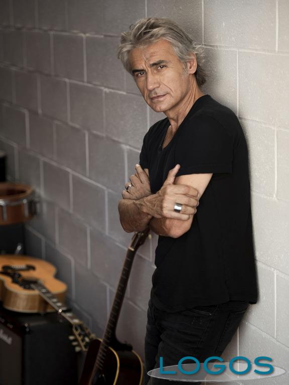 Musica - Ligabue con 77+7