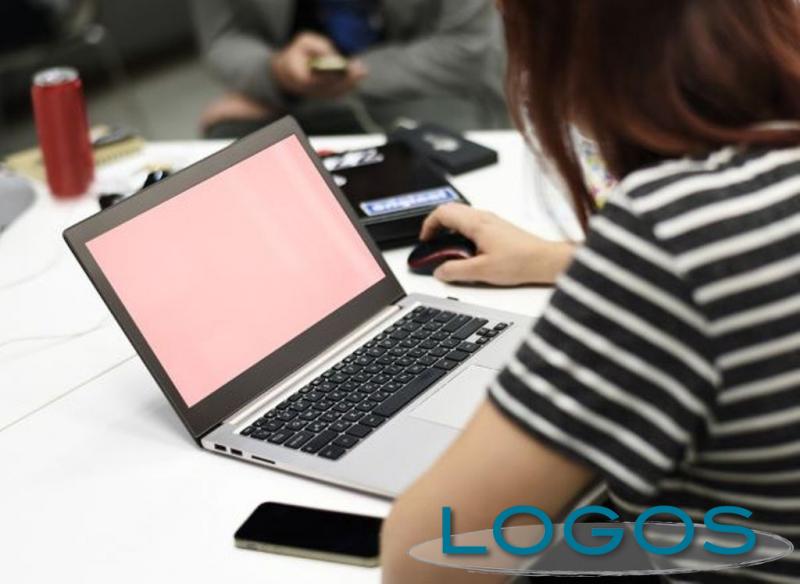 Scuole - Didattica a distanza (Foto internet)