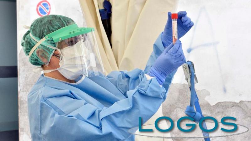 Salute - Analisi tamponi Salute - Analisi tamponi