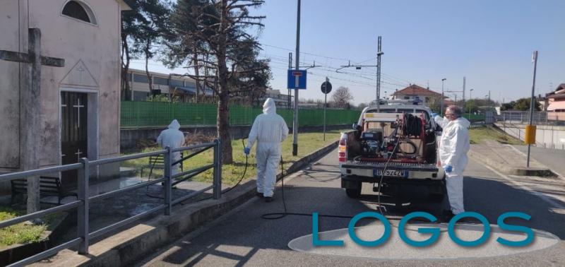 Territorio - Sanificazione aree pubbliche (Foto d'archivio)