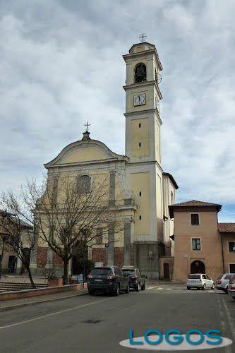 Vanzaghello - La chiesa parrocchiale (Foto d'archivio)