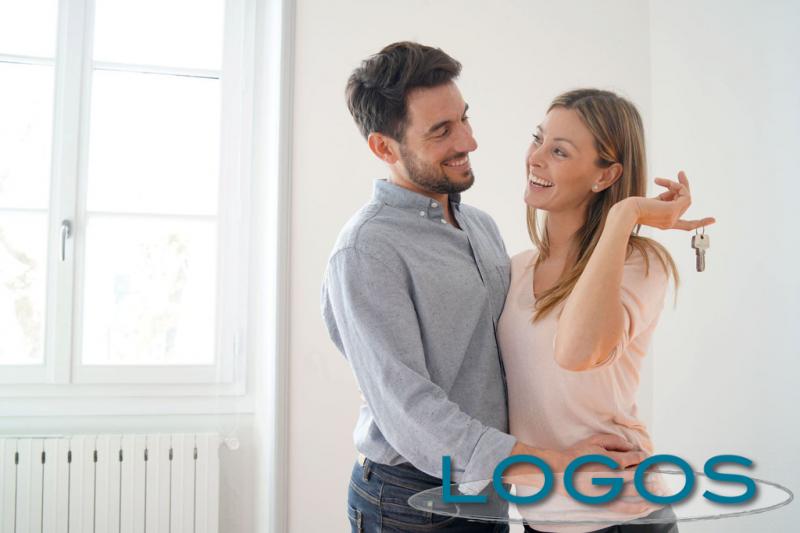 Immobiliare - Famiglia che cambia casa (foto internet)