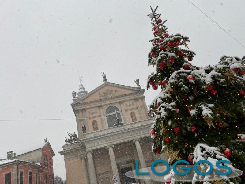 Cuggiono - Albero di Natale in piazza 2020