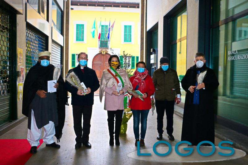 Magenta - Preghiera insieme Magenta - Preghiera insieme