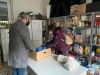 Castano / Sociale - Preparazione dei pacchi alimentari (Foto Franco Gualdoni)