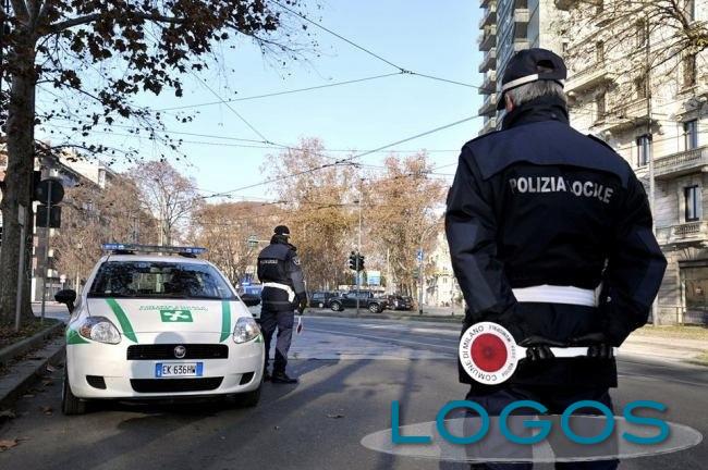Cronaca - Polizia locale ad un posto di blocco (foto di internet)