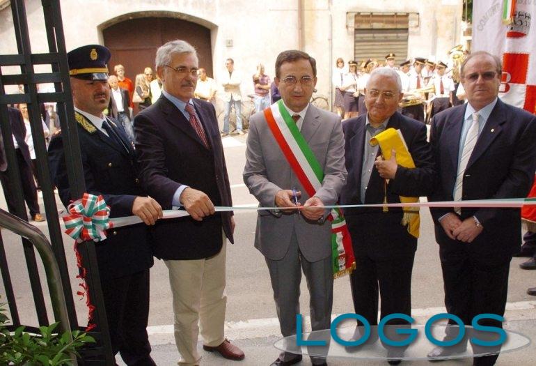 Busto Garolfo - Giovanni Alli durante il suo mandato da sindaco (Foto internet)