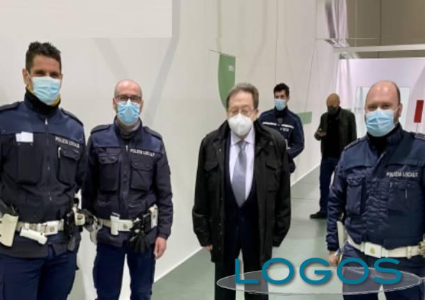 Milano / Salute - Vaccinazioni Polizia locale (Foto internet) Milano / Salute - Vaccinazioni Polizia locale (Foto internet)