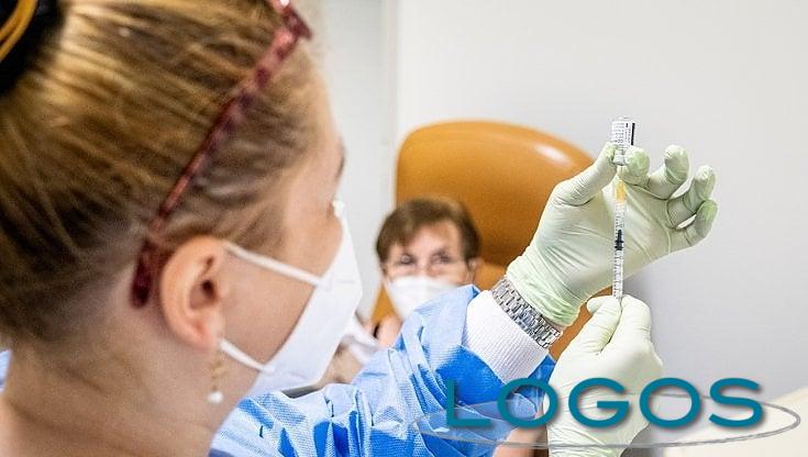 Salute - Vaccinazioni anti-Covid (Foto internet) Salute - Vaccinazioni anti-Covid (Foto internet)