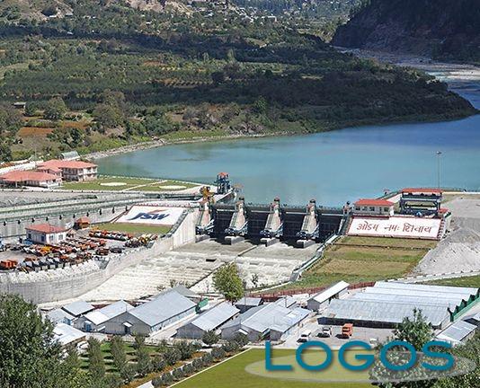 Attualità - Centrale idroelettrica in India 