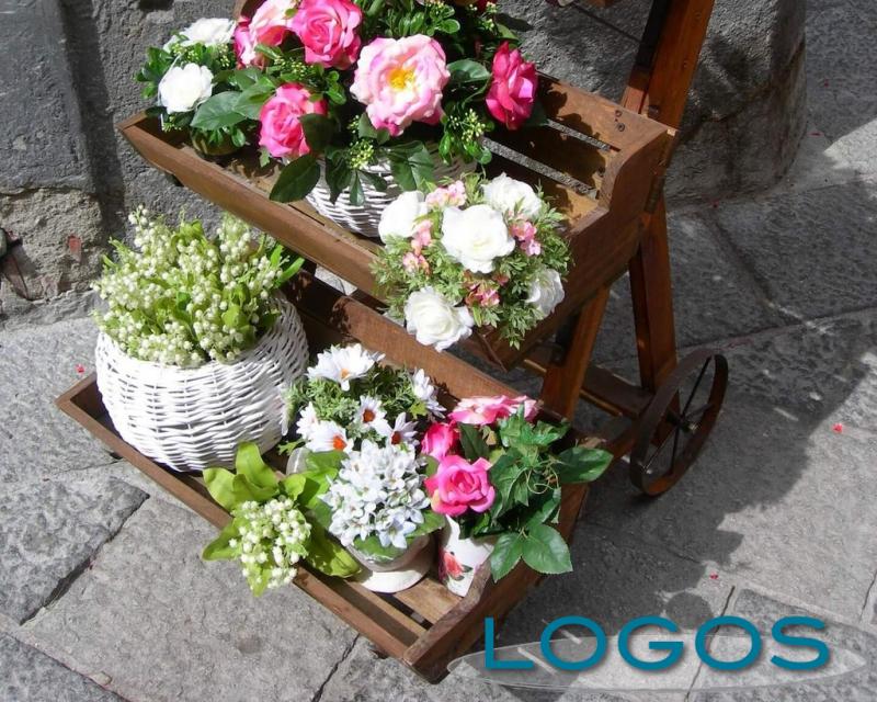 Attualità - Decorazione floreale (Foto internet)