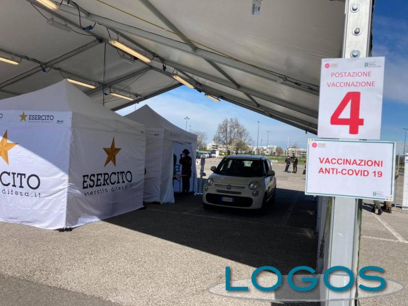 Milano - Vaccinazioni 'drive through'.1 Milano - Vaccinazioni 'drive through'.1