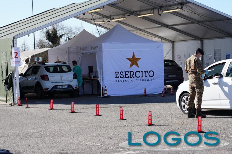 Milano / Salute - Vaccinazioni Covid in auto (Foto Franco Gualdoni) Milano / Salute - Vaccinazioni Covid in auto (Foto Franco Gualdoni)