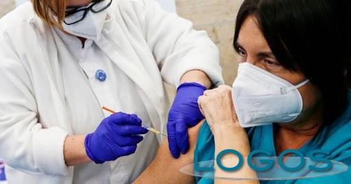 Salute - Vaccinazioni anti-Covid (Foto internet) Salute - Vaccinazioni anti-Covid (Foto internet)