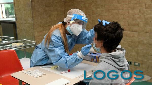 Salute / Scuole - Tamponi studenti (Foto internet)