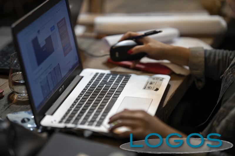 Attualità - Servizi online (Foto internet)