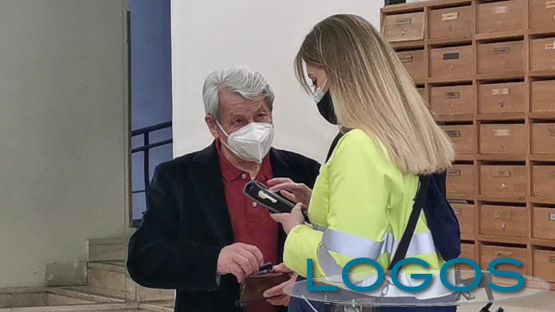 Attualità - Prenotazioni vaccinazione con i postini (Foto internet) Attualità - Prenotazioni vaccinazione con i postini (Foto internet)