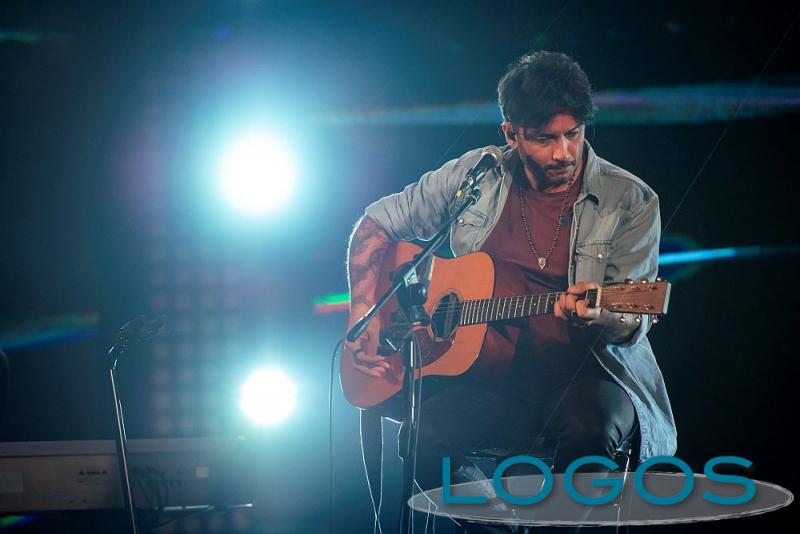 Musica - Fabrizio Moro Musica - Fabrizio Moro