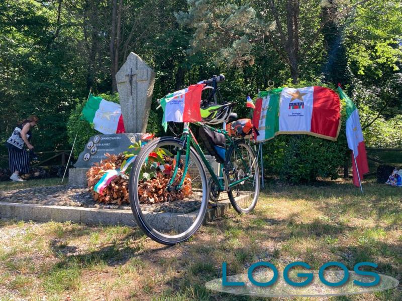 Territorio - Biciclettata nei luoghi della Resistenza (Foto d'archivio) Territorio - Biciclettata nei luoghi della Resistenza (Foto d'archivio)