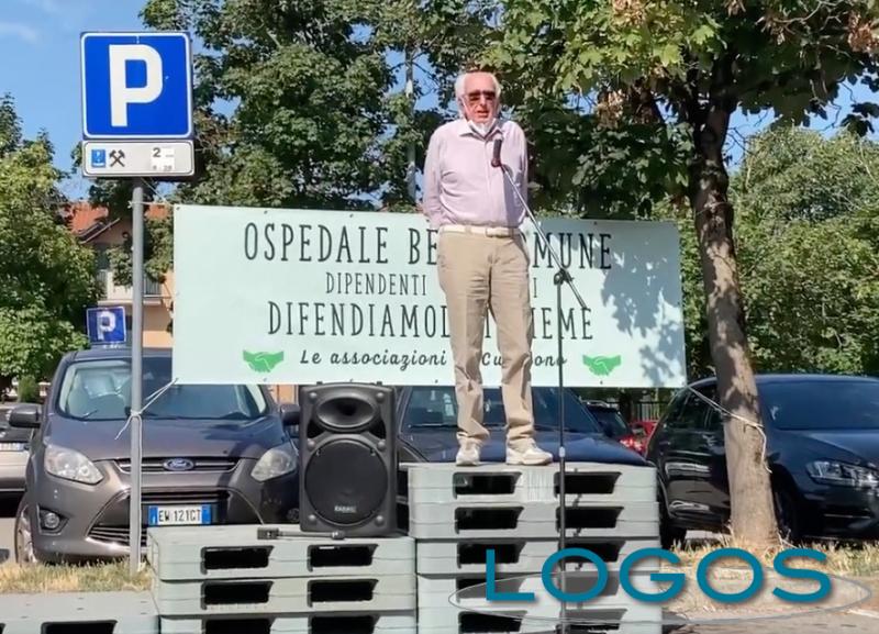 Cuggiono - Il dottor Mauro Potestio Cuggiono - Il dottor Mauro Potestio