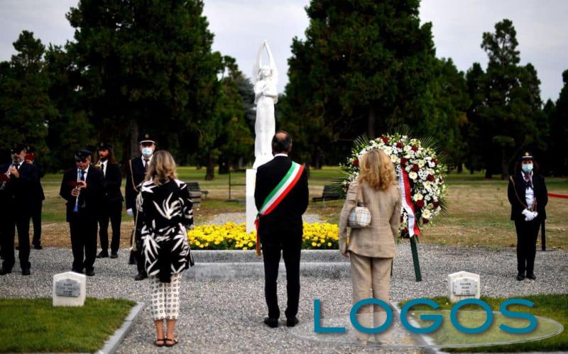 Milano - Ricordo delle vittime del Covid al campo 87 