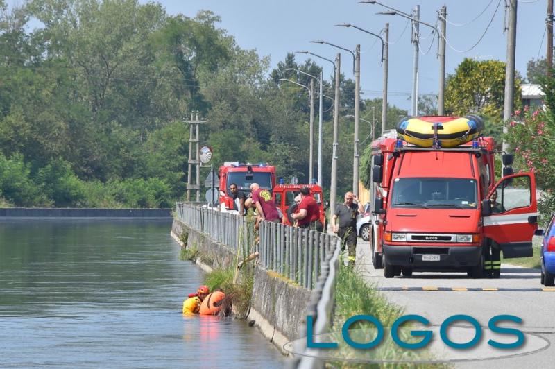 Cronaca - I soccorritori sul posto (Foto Pubblifoto) 