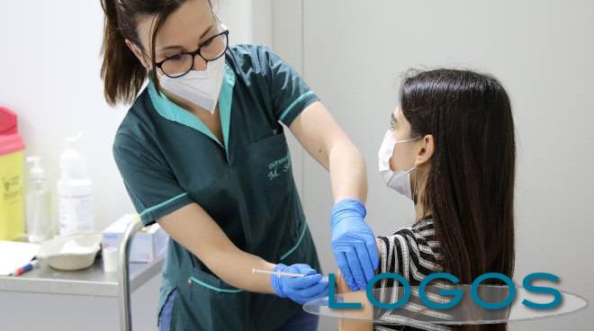 Salute - Vaccinazione tra i giovani (foto internet)