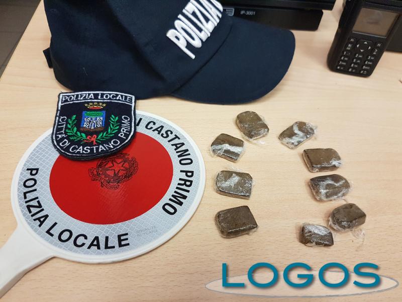 Cronaca - Donna arrestata con la droga Cronaca - Donna arrestata con la droga