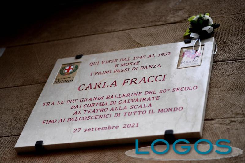Milano - La targa per Carla Fracci 