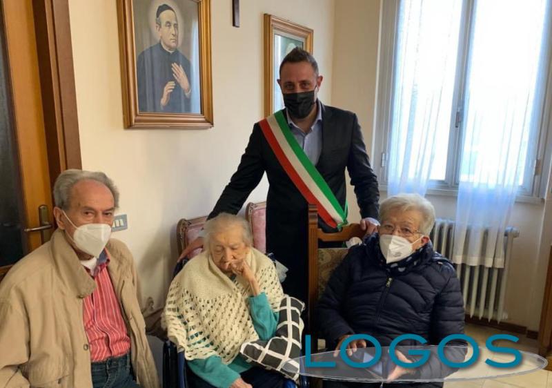 Castano / Storie - 100 anni per Maria 
