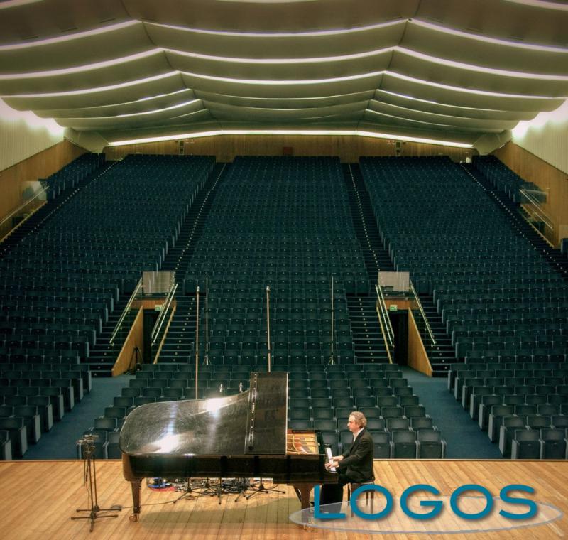 Musica - Roberto Cacciapaglia Musica - Roberto Cacciapaglia