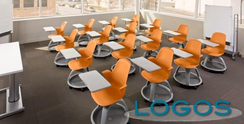 Scuole - Banchi a rotelle (Foto internet)