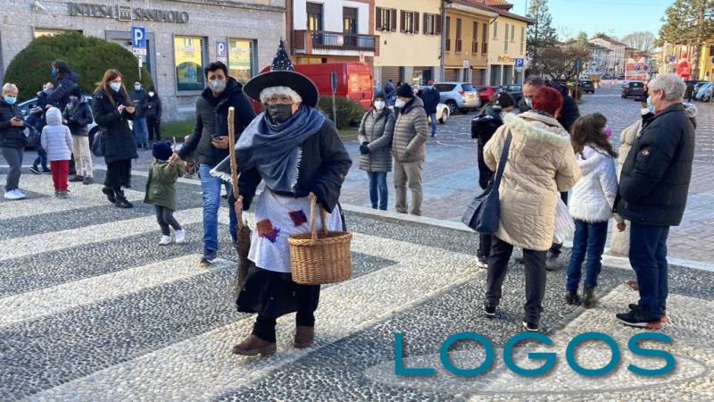 Castano / Eventi - La befana in piazza Castano / Eventi - La befana in piazza