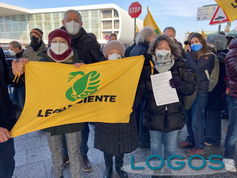Malpensa / Territorio - Alcune associazioni durante il presidio 
